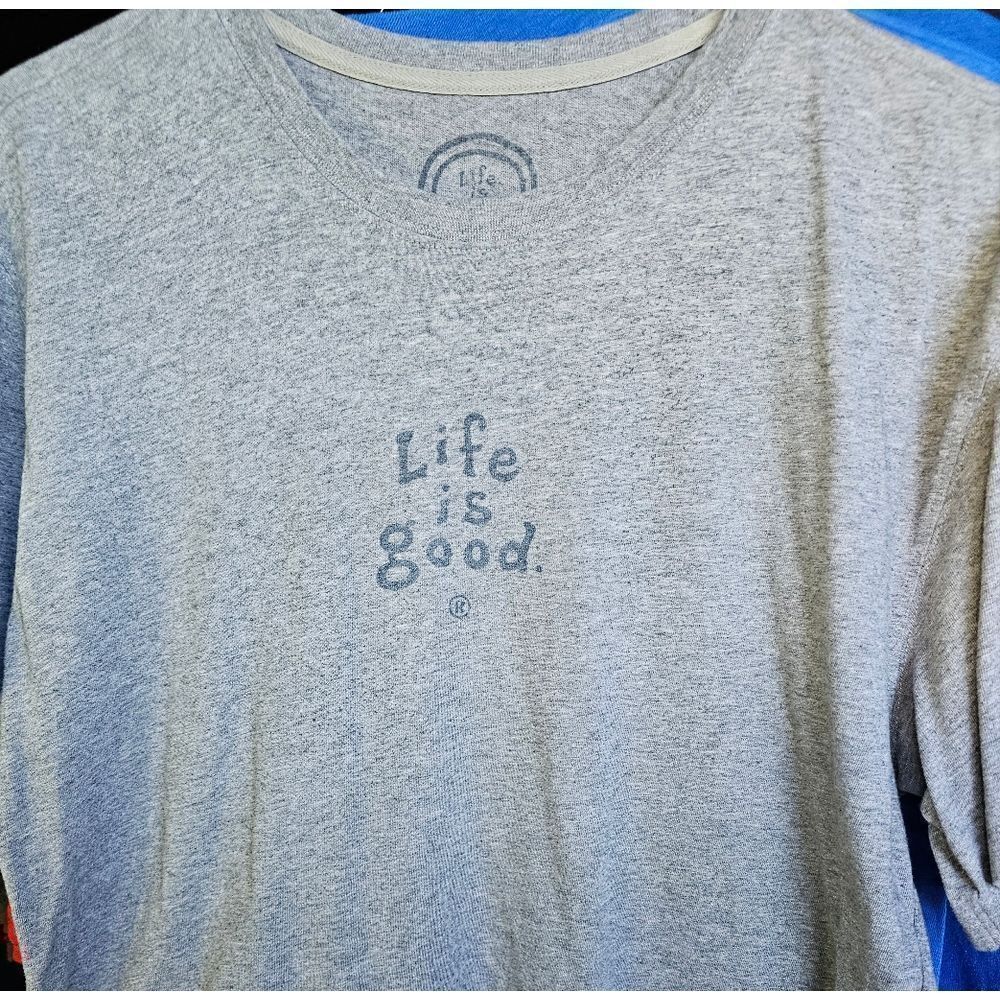 T-shirt men Gray size M life is good 102